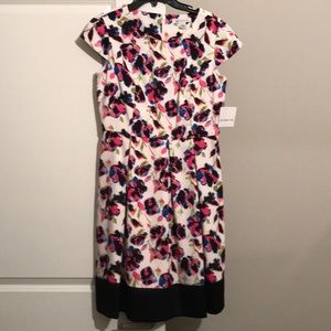 NWT- size 8 Liz Claiborne floral dress